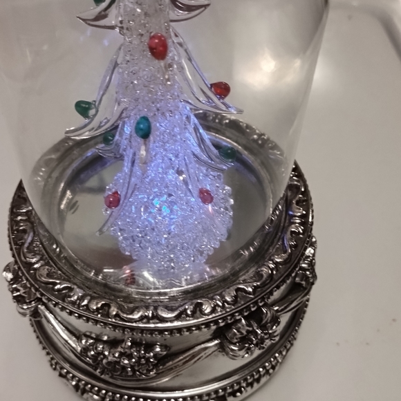 International Silver Co Silver Plated Illuminated Christmas Tree Musical Globe - Picture 6 of 8